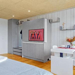 Evi'S Home Hotel & Apartments